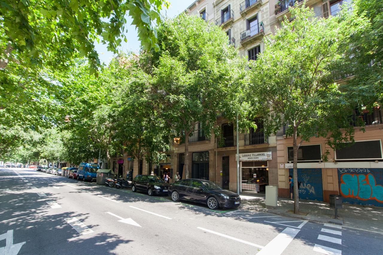 Aparteasy Barcelona Room photo